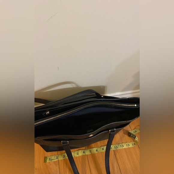 Tory Burch Robinson Tote Leather Women's Bag -Black - Picture 6 of 6